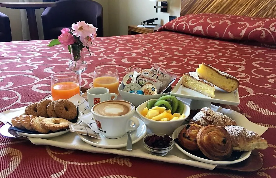 MH Hotel Piacenza Fiera-1